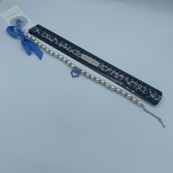 Blue Heart Pearl Crystal Necklace Dog with Bow - Pawticular Pooch LRG 140442 - Picture 2 of 2